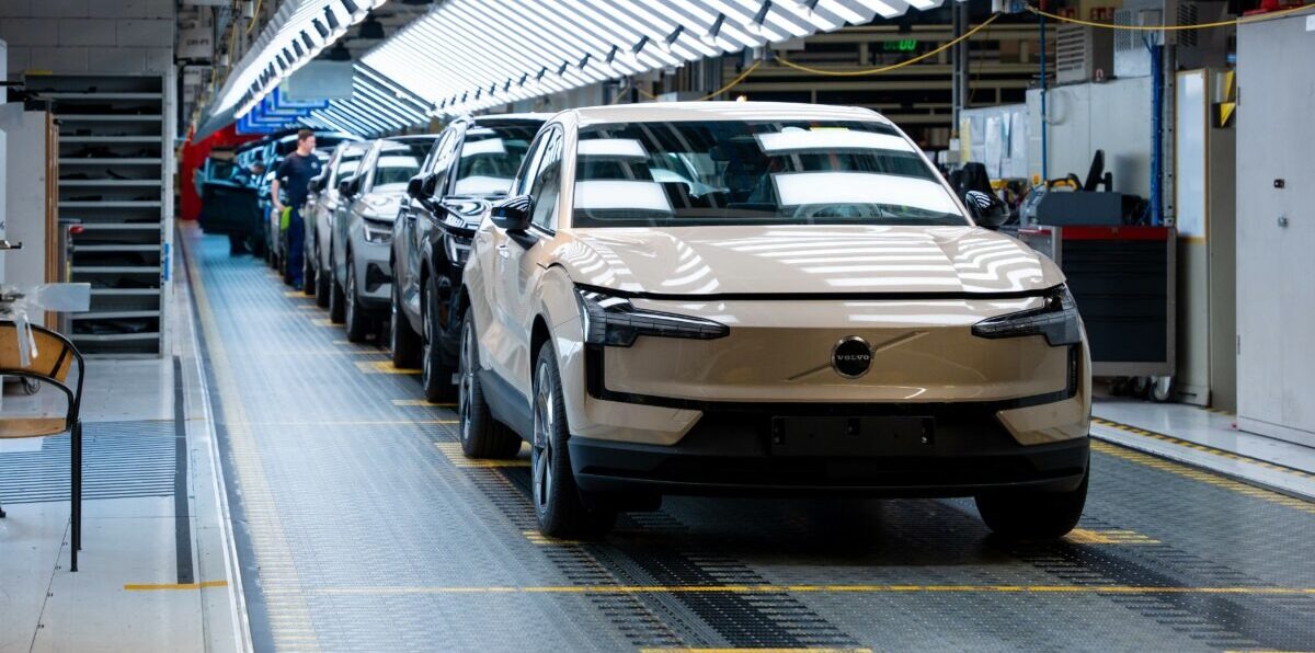 Volvo EX30 Electric SUV Arriving in American Dealerships Ahead of Schedule