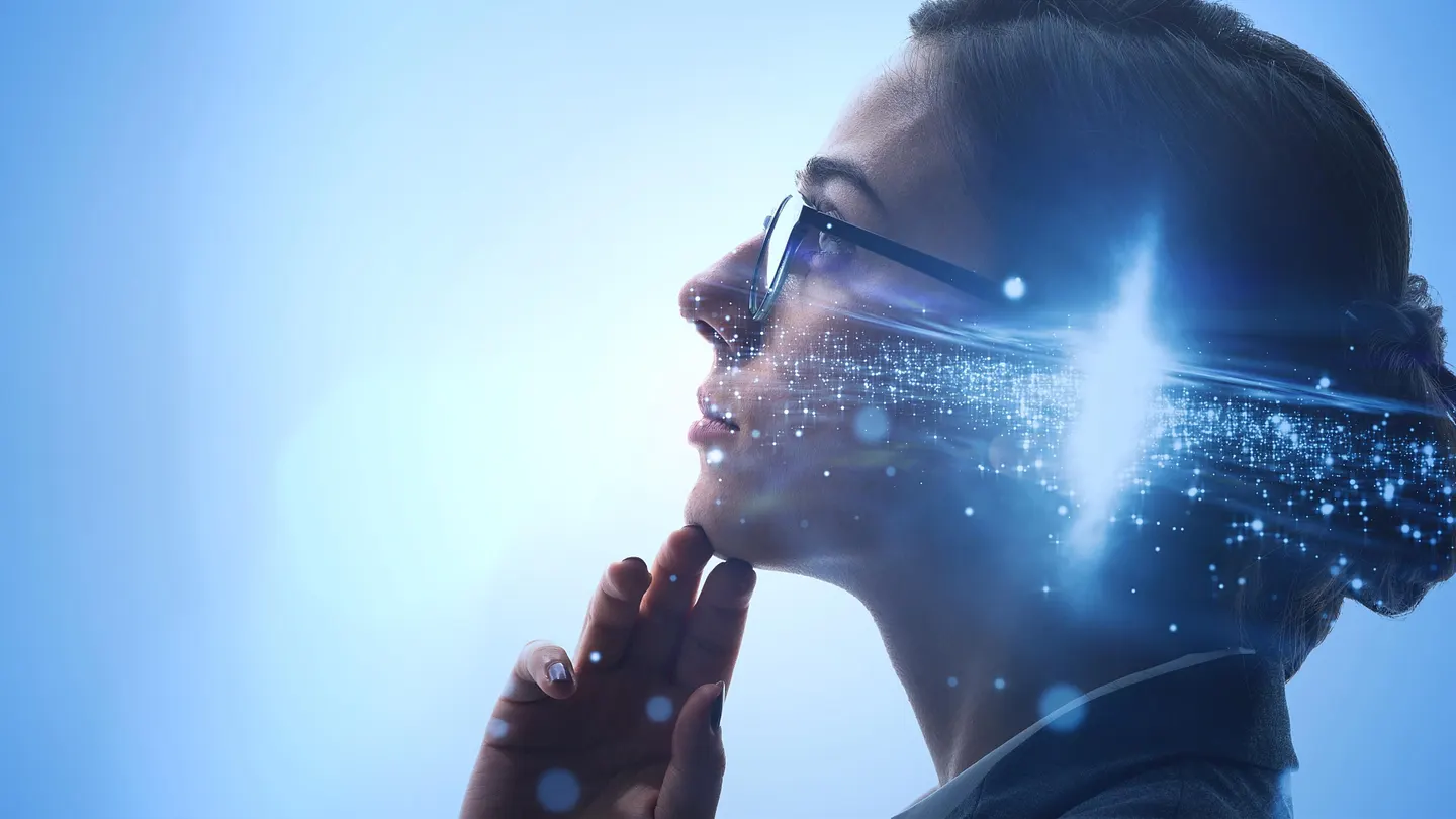 Harnessing Everyday Knowledge For Smarter Decisions