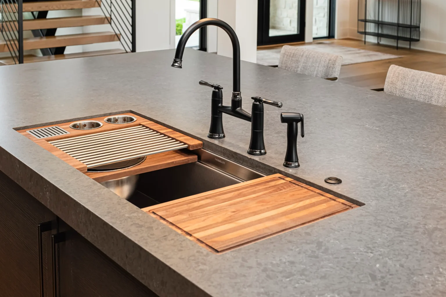 Commercial Quartz Countertop Supplier Selection Guide